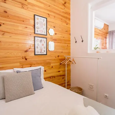 Cozy Townhouse In Picturesque Neighborhood Faro